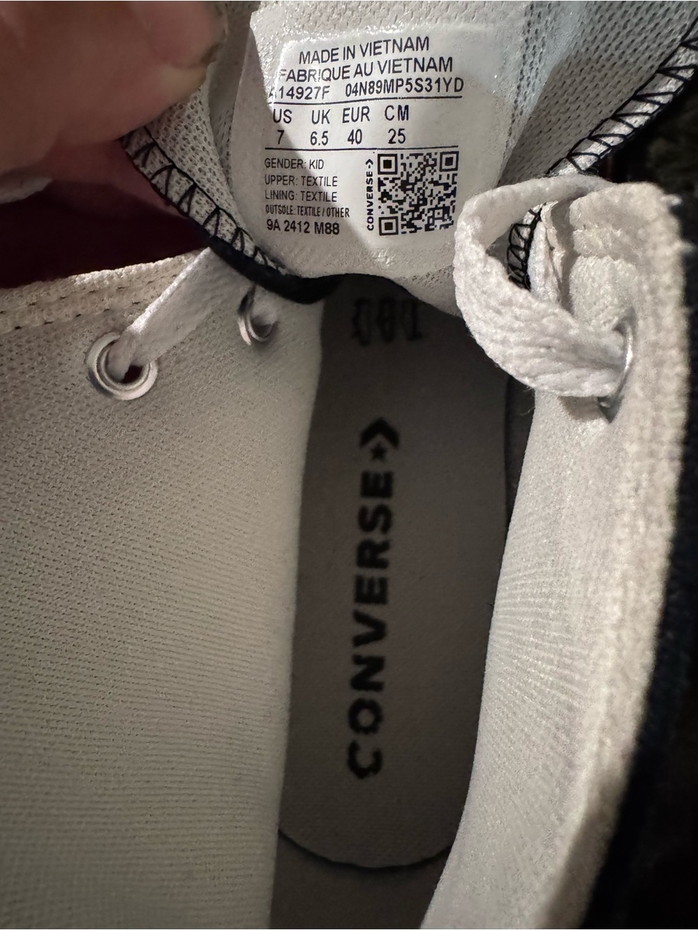 Converse Chuck Taylor All Star Strawberry Print High Top Sneakers ๐ - Picture 9 of 9